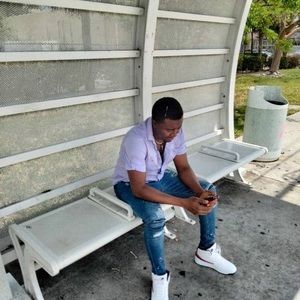 Meet your Posher, Vixama